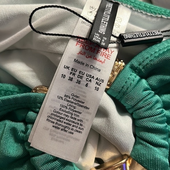 NWT Pretty Little Thing Green Gold Hammer Detail Bikini Bottoms Sz 6 - Picture 7 of 9